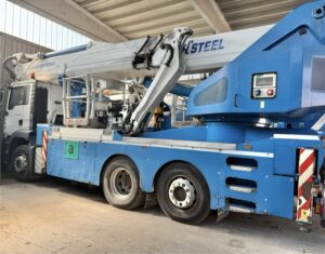 piattaforma aerea usata 42 metri oil&steel