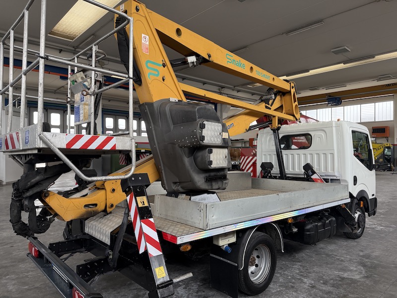 piattaforma usata oilesteel nissan